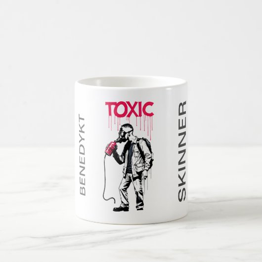 21世紀ソサエティ2, Benedykt Skinner Mug コーヒーマグカップ (中央)
