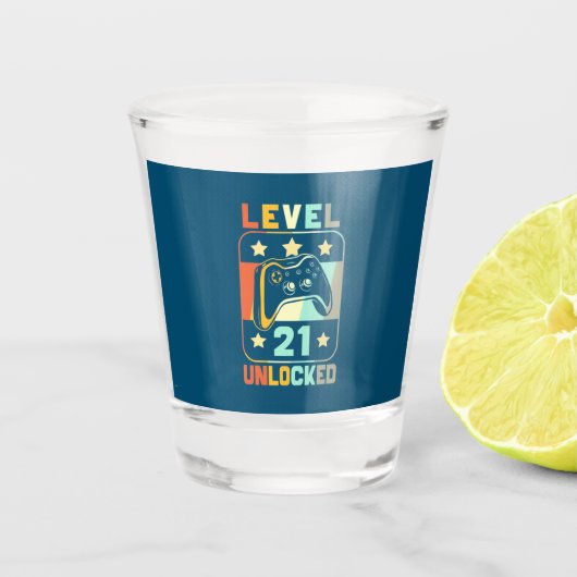 21位の誕生日ギフト |レベル21のロックが解除されました ショットグラス (正面)