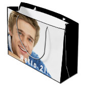 21歳の誕生日の写真こんにちは21男 ラージペーパーバッグ (裏面アングル)