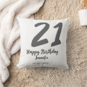 21歳の誕生日を追加する名前date year black テンプレートgo クッション (ブランケット)