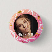 21歳の誕生日カスタム写真ピンクの植物模様 缶バッジ (正面)
