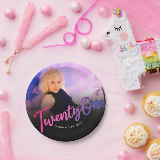 21歳の誕生日カスタム写真紫ピンクブラック ペーパープレート (パーティー)