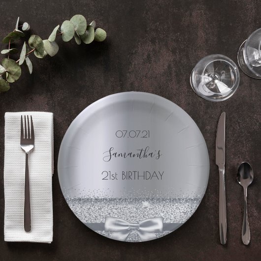 21歳の誕生日パーティーシルバーエレガントボウ ペーパープレート