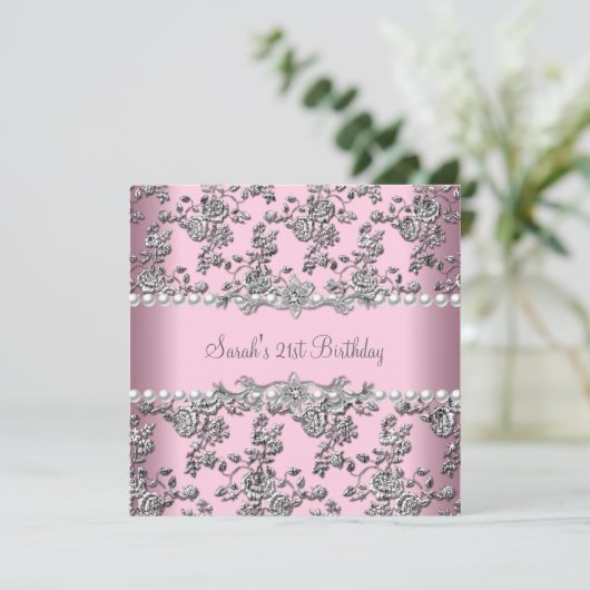 21歳の誕生日パーティーホワイトパールピンクレースシルバー 招待状 (スタンド正面)
