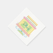 21歳の誕生日名前をカスタムするフローラケーキナプキン スタンダードカクテルナプキン (角)