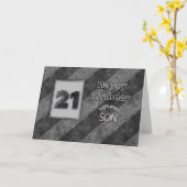 21歳の誕生日、息子、グレーグランジのストライプ カード (黄色い花)