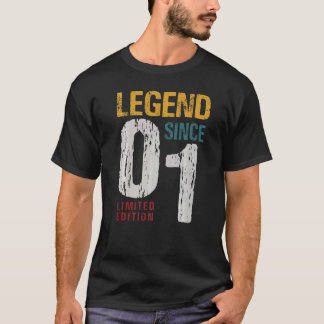 21歳ヴィンテージ2001 21歳の誕生日の装飾 Tシャツ
