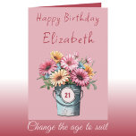 21st gerbera flowers name pink birthday カード<br><div class="desc">祝21日（または節目）の特別なバースデーと魅力的このパーソナライズされたフローラ誕生日カード！素朴で風化したバケツに配置された鮮やかなガーベラデイジーを特徴とし、このデザインはヴィンテージ農家の魅力と明るいエレガンスを融合させる。名前をカスタムするを追加して本当にユニーク!花を愛する人や暖かい国のtouchを崇拝する人に最適インスパイア。21日、30日、または別の特別な誕生日であるかどうか、このカードはスタイルでハッピーバースデーの願いを送信する美しい方法である。今日あなたのパーソナライズし、彼らの日を特別にする！ピンク</div>