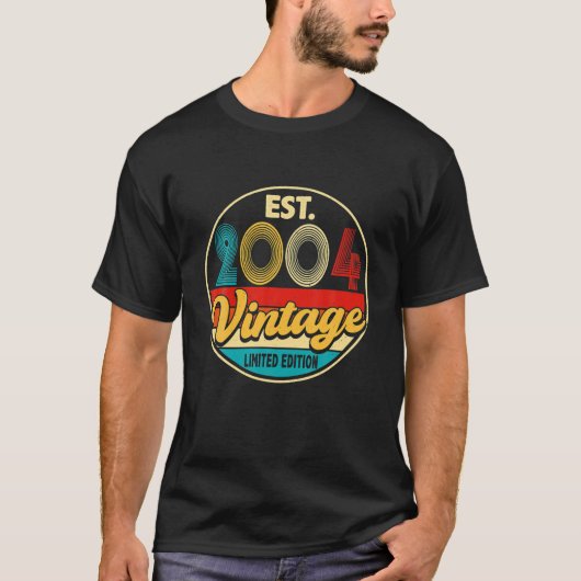 22歳の誕生日おめでとう 2004年限定 ビンテージ 22周年記念 Tシャツ (正面)