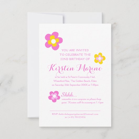 22歳の誕生日の花グラフィックイエローピンクの驚き 招待状 (裏面)