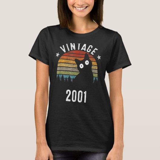 22歳の誕生日ヴィンテージ2001 22歳 Tシャツ (正面)