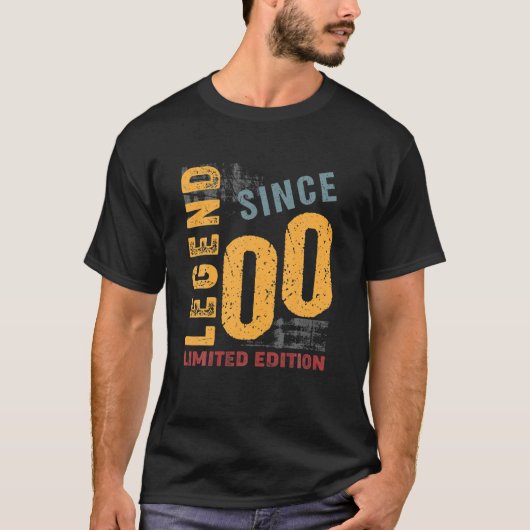 22歳ヴィンテージ2000 22番目の誕生日装飾 Tシャツ (正面)