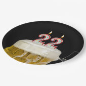 22誕生日ビールオンブラック ペーパープレート (アングル)