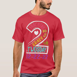 222222教え年2月22日2022年2月2日 Tシャツ