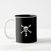 22427-pirate-flag-emanuel-wynne-vector PIRATE SKUL ツートーンマグカップ (左)