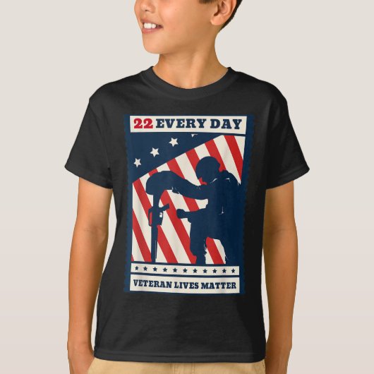 22 Every Day Veteran Lives Veteran Suicide Awarene Tシャツ (正面)