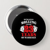 23おもしろい周年記念結婚したカップル23年 缶バッジ (正面&裏面)