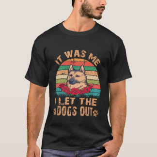 23 私が犬を外に出したのよ ジャーマンシェパード Tシャツ