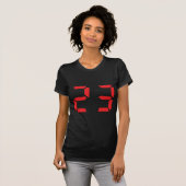 23 23の赤の目覚し時計デジタル数 Tシャツ (正面フル)
