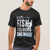 24時に訪れる魚-魚釣り愛好家  Tシャツ (正面)