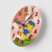 24時間体制の紅葉の中で ラウンド壁時計 (傾斜)