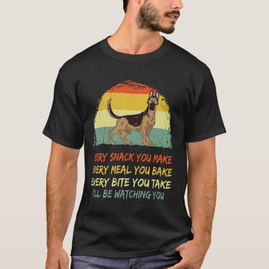 24 おやつを作る度に... あなたのことを監視しているよ G Tシャツ (正面)