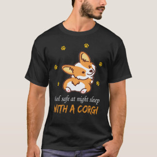 24 コーギーと一緒なら夜も安心して眠れる Tシャツ