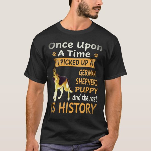 24 私はかつてジャーマンシェパードを拾いました Tシャツ (正面)