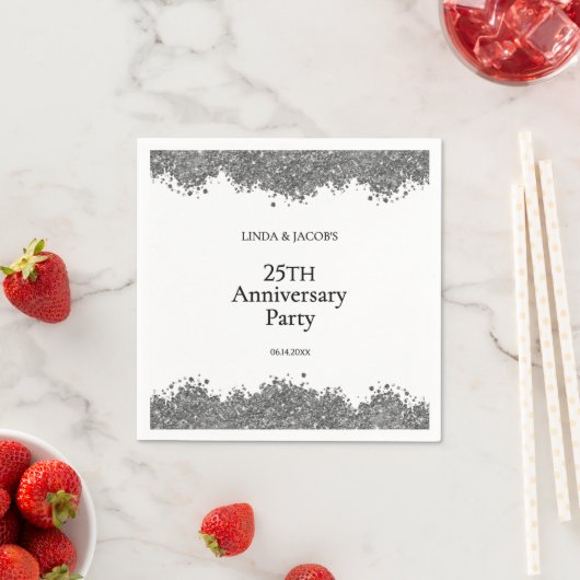25周年結婚記念シルバーのラメ スタンダードカクテルナプキン (インサイチュ)