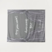 25周年結婚記念日のシルバーのカーテン タペストリー (正面(横))