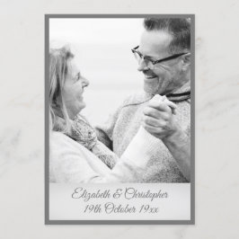 25周年結婚記念日のシルバー ブラック＆ホワイト フォト 招待状