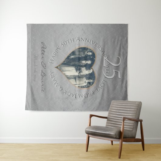 25周年結婚記念日の銀色のフォトハート タペストリー (インサイチュ(横))