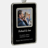 25周年記念写真記念 |休日のカップル シルバープレートフレームオーナメント (右)