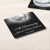25周年記念結婚パーティーシルバーディスコボール スクエアペーパーコースター (アングル)