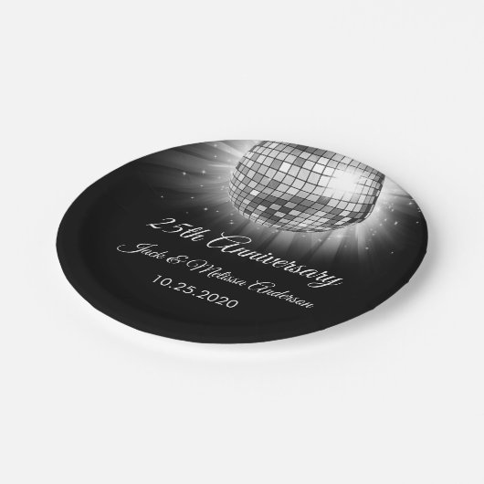 25周年記念結婚パーティーシルバーディスコボール ペーパープレート (アングル)