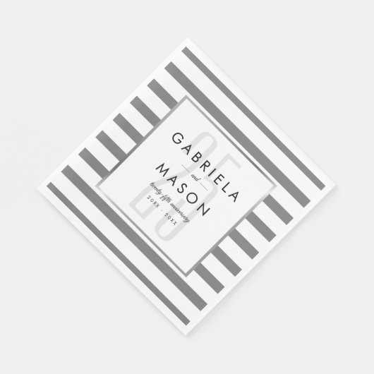 25周年記念結婚的なシルバクラシックーストライプ スタンダードランチョンナプキン (角)