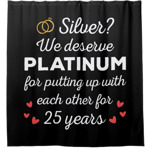 25周年記念結婚I – シルバーおもしろいカップル シャワーカーテン (正面)