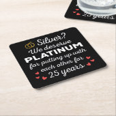 25周年記念結婚I – シルバーおもしろいカップル スクエアペーパーコースター (アングル)