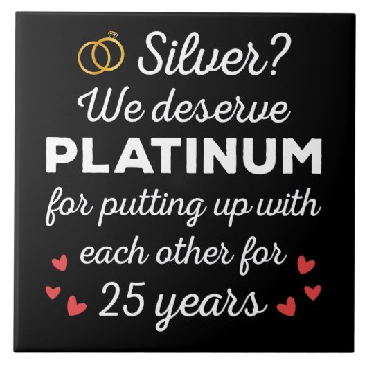 25周年記念結婚I – シルバーおもしろいカップル タイル (正面)