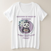 25年 – 私の結婚したプライバシーパンダを尊重 プラスサイズTシャツ (デザイン正面)