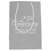 25結婚周年パーソナライズされた ミディアムペーパーバッグ (正面)
