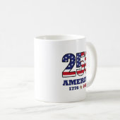 250 アメリカ愛国旗デザイン | 1776 2026 コーヒーマグカップ (正面右)