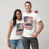 250 Years of Freedom 1776-2026 American Eagle Flag Tシャツ (ユニセックス)