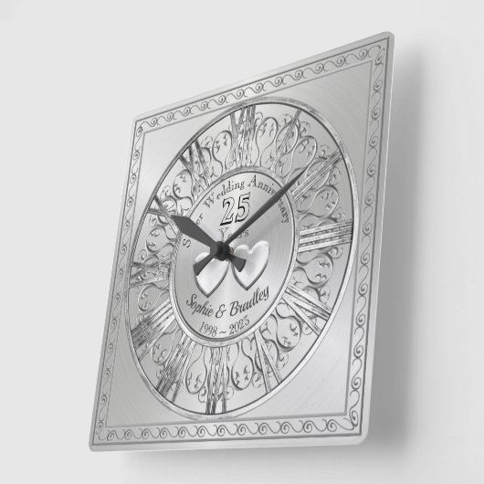 25hパーソナライズされたシルバー結婚のアニバーサリーギフト スクエア壁時計 (傾斜)