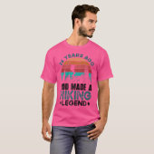 26誕生日ハイカーマウンテン26歳ハイキングL Tシャツ (正面フル)