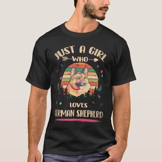 26 ジャーマンシェパード大好きな女の子 Tシャツ (正面)