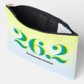 26.2マラソンランニング文字青黄はっきりした アクセサリーポーチ (見開き)