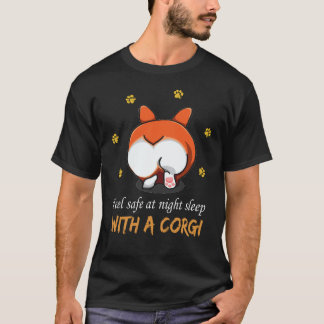 27 コーギーと一緒なら安心して眠れる夜 Tシャツ