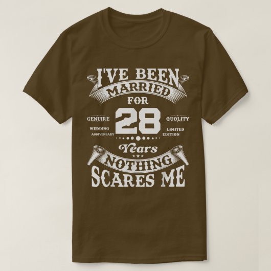 28パーティー結婚カップル記念日結婚した Tシャツ (デザイン正面)