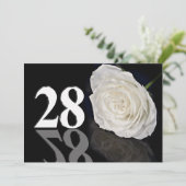 28歳の誕生日パーティーの招待状 招待状 (スタンド正面)